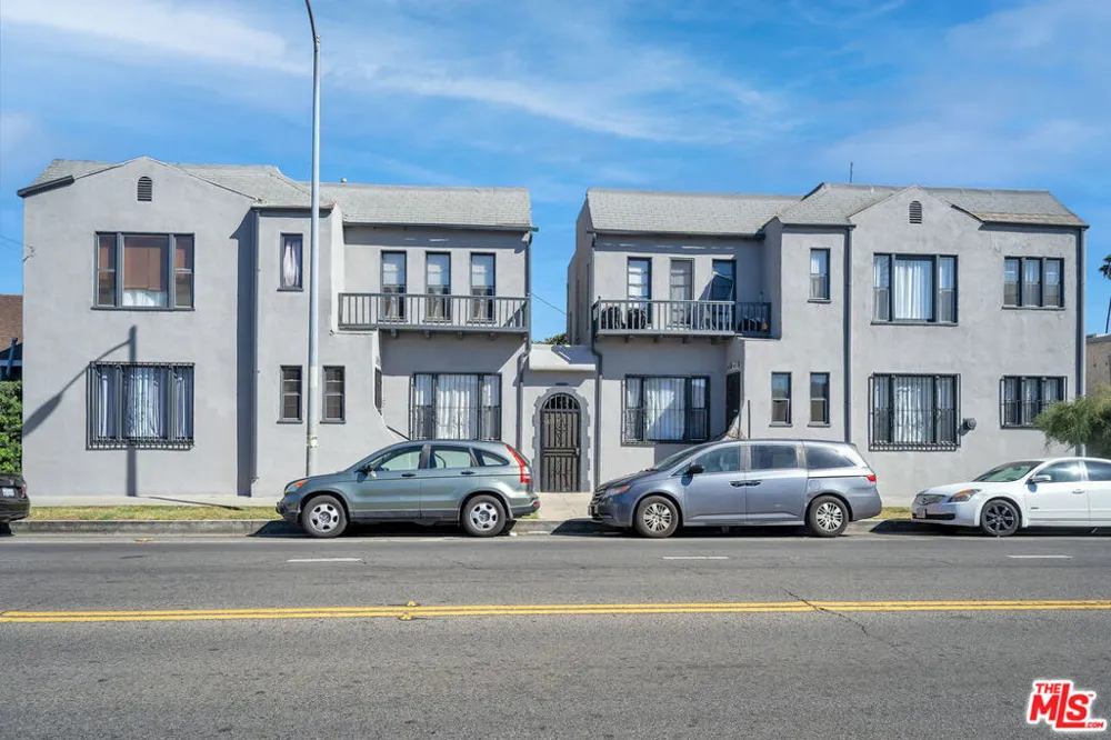 4504 S Hoover Street Los Angeles, CA 90037