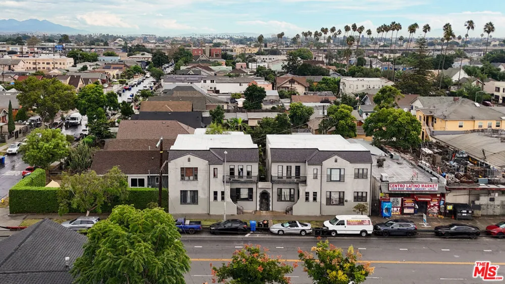 4504 S Hoover Street Los Angeles, CA 90037
