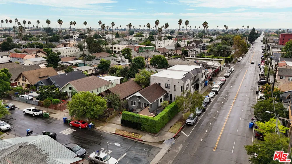 4504 S Hoover Street Los Angeles, CA 90037