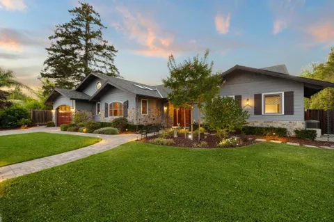 1509 Walnut Drive