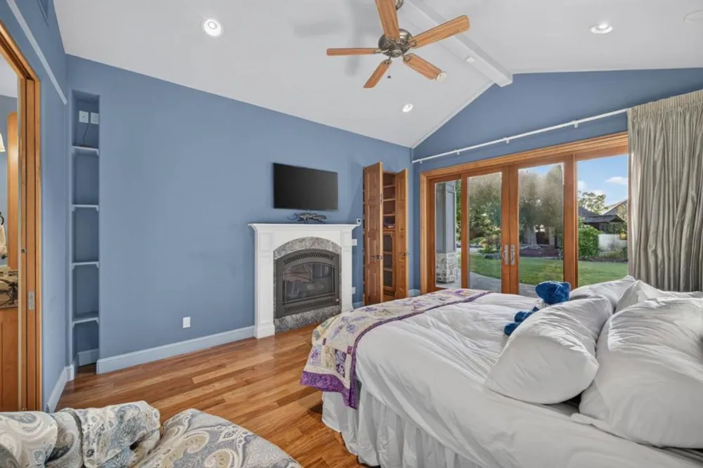 1509 Walnut Drive Campbell, CA 95008