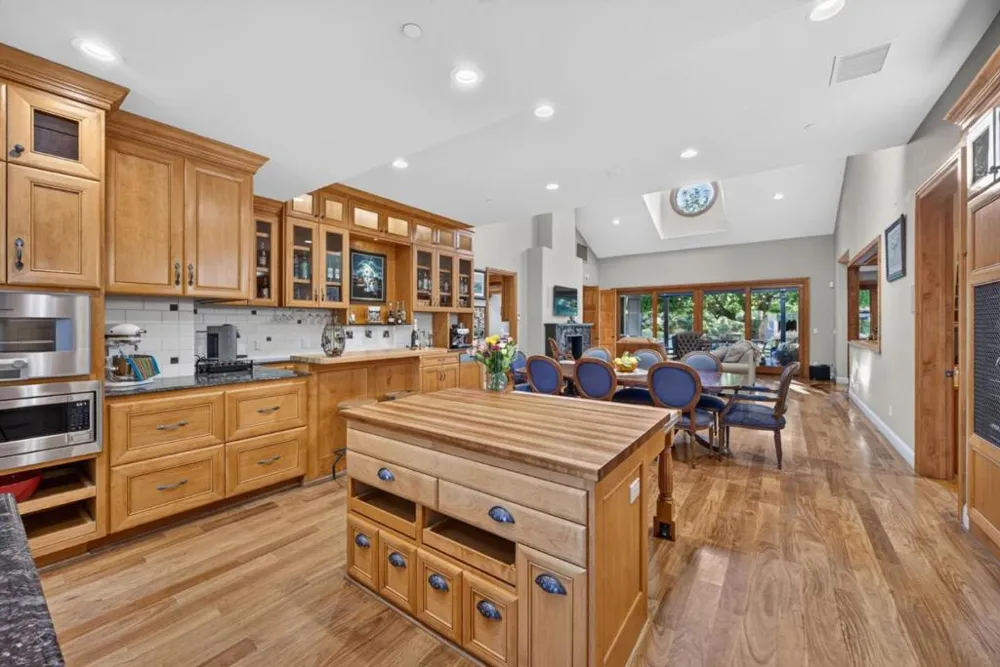 1509 Walnut Drive Campbell, CA 95008