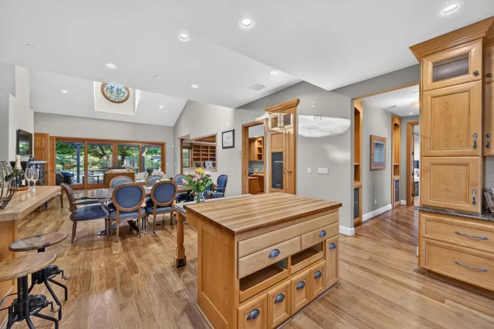 1509 Walnut Drive Campbell, CA 95008