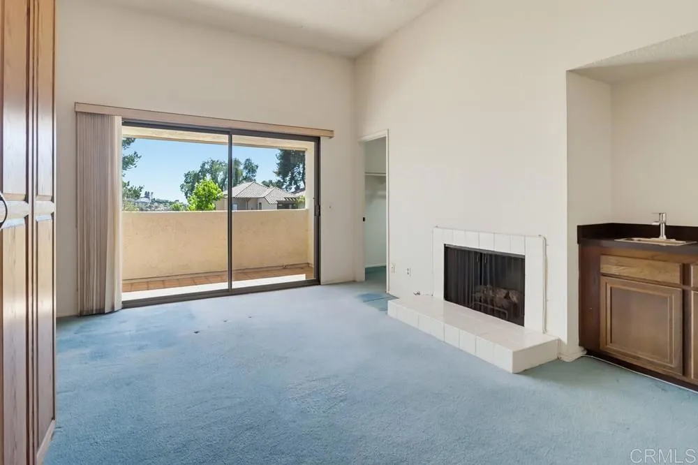 6744 Caminito Del Greco San Diego, CA 92120
