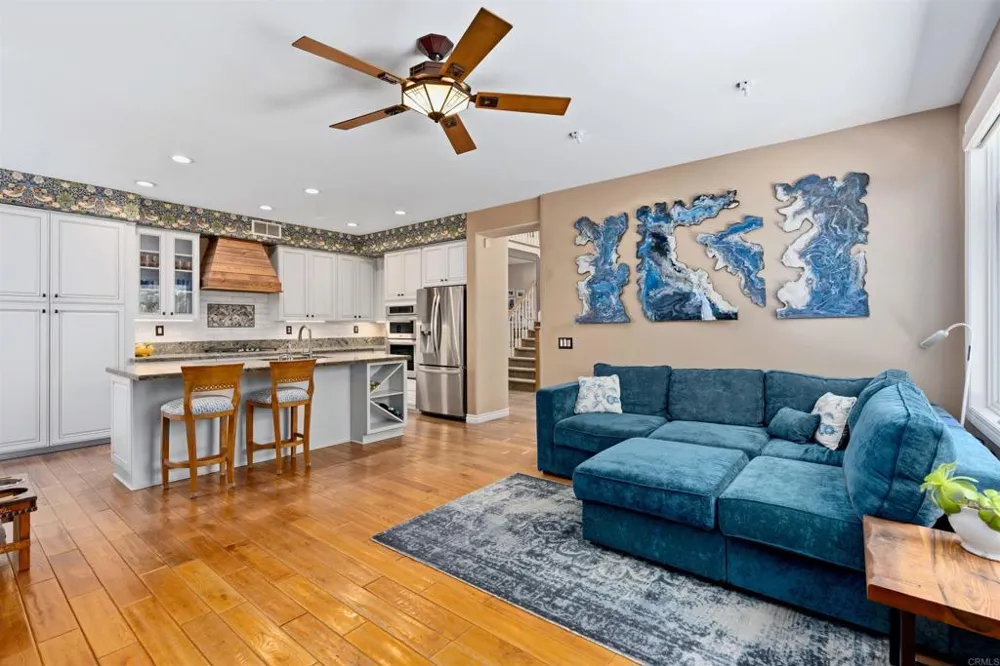 2704 W Canyon Avenue San Diego, CA 92123