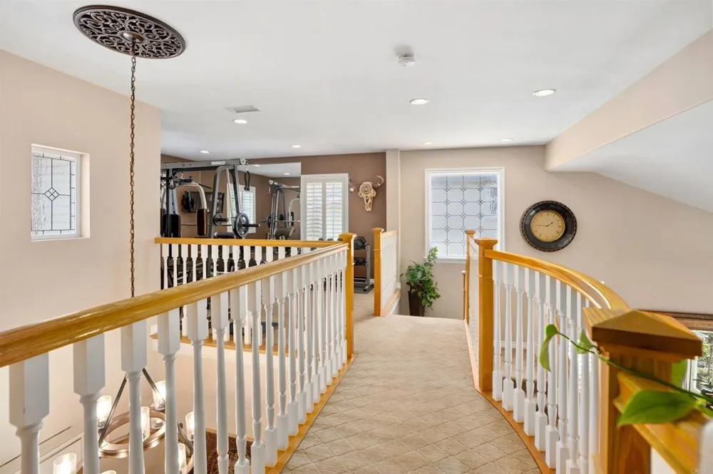 2704 W Canyon Avenue San Diego, CA 92123