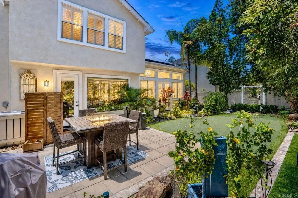 2704 W Canyon Avenue San Diego, CA 92123
