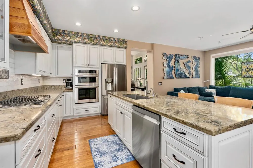 2704 W Canyon Avenue San Diego, CA 92123