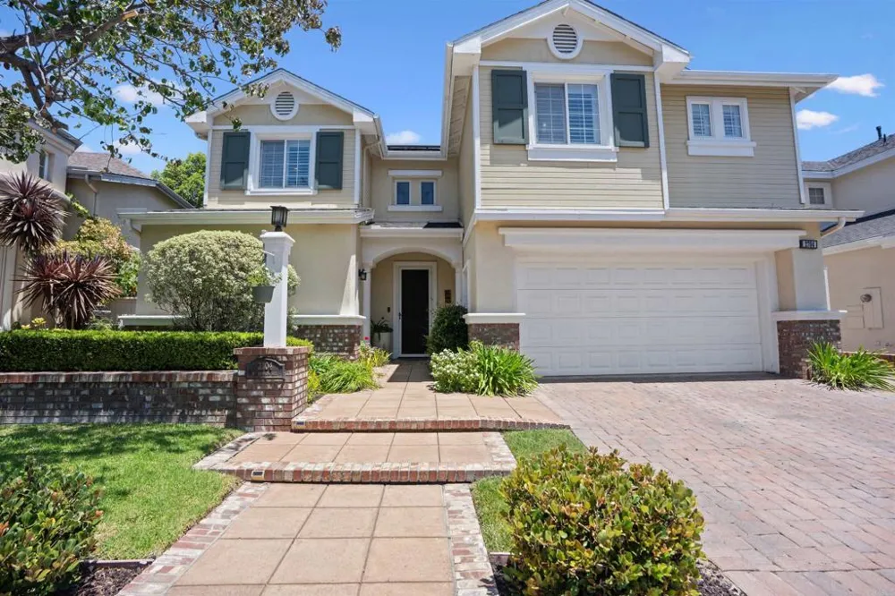 2704 W Canyon Avenue San Diego, CA 92123