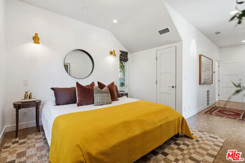 1510 Morton Terrace Los Angeles, CA 90026
