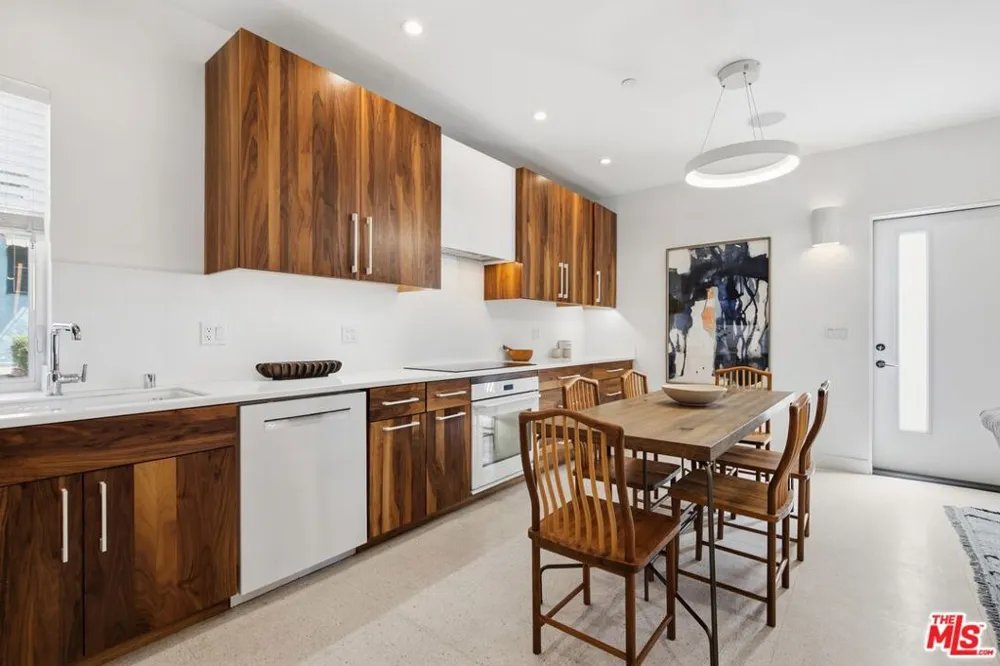 1510 Morton Terrace Los Angeles, CA 90026