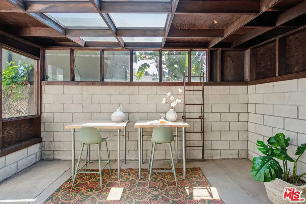1510 Morton Terrace Los Angeles, CA 90026
