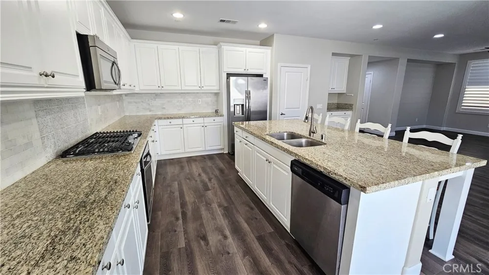5093 S Mccleve W Ontario, CA 91762
