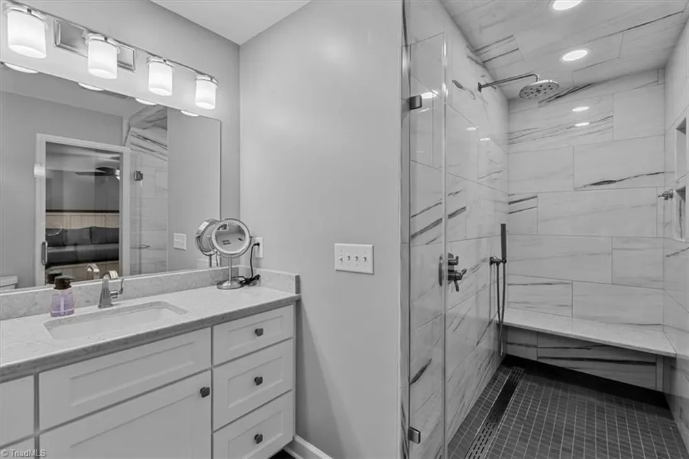 1879 Gumtree Road Asheboro, NC 27205