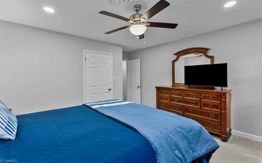 1879 Gumtree Road Asheboro, NC 27205