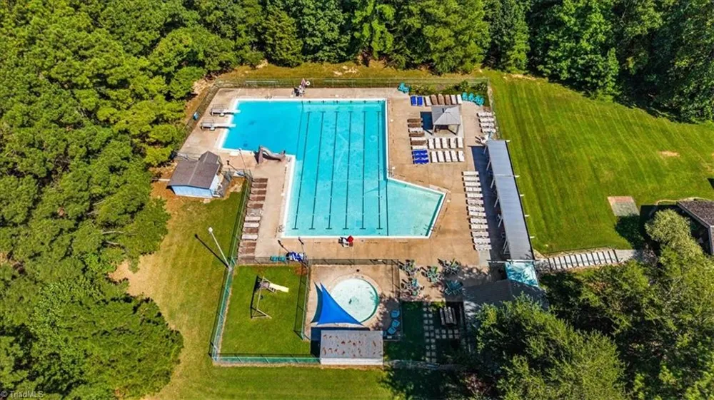 1879 Gumtree Road Asheboro, NC 27205