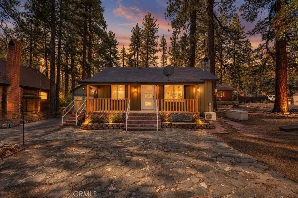 1459 Ross Street Wrightwood, CA 92397