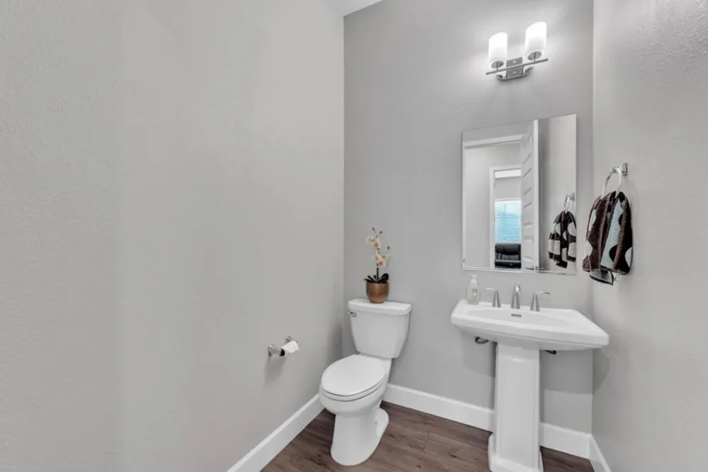 4785 Villa Verde Drive Folsom, CA 95630