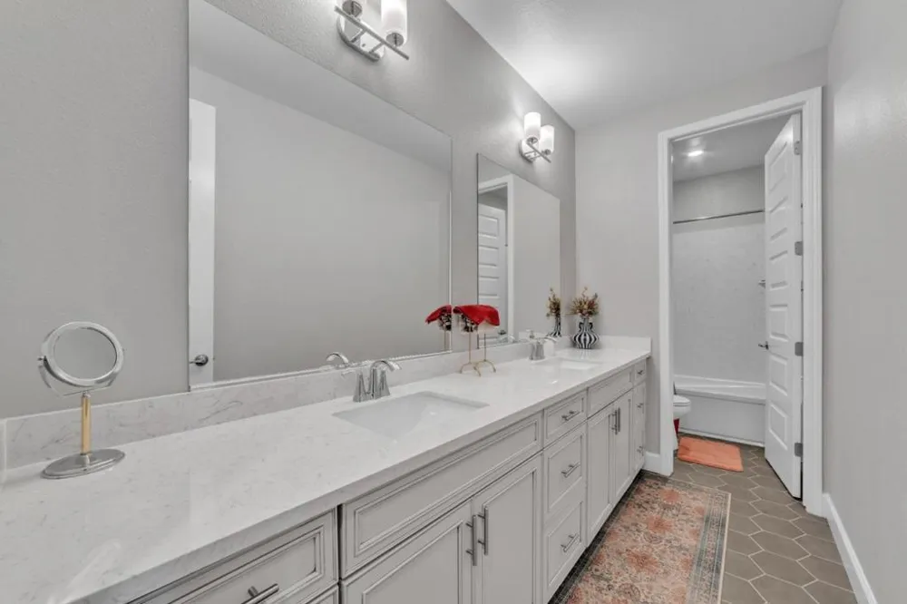 4785 Villa Verde Drive Folsom, CA 95630