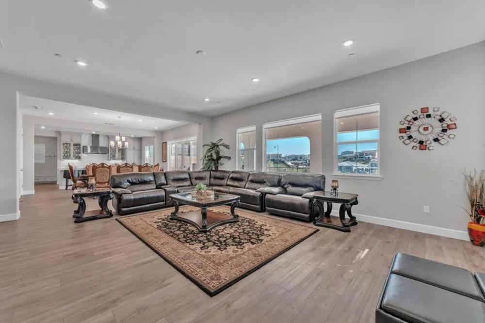 4785 Villa Verde Drive Folsom, CA 95630