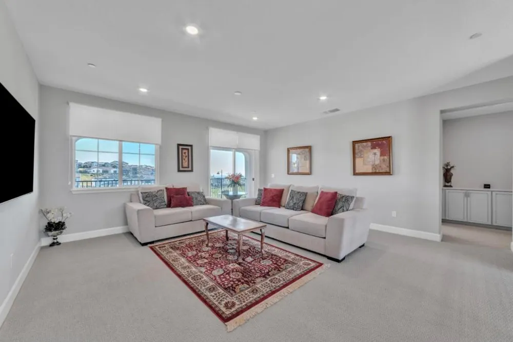4785 Villa Verde Drive Folsom, CA 95630