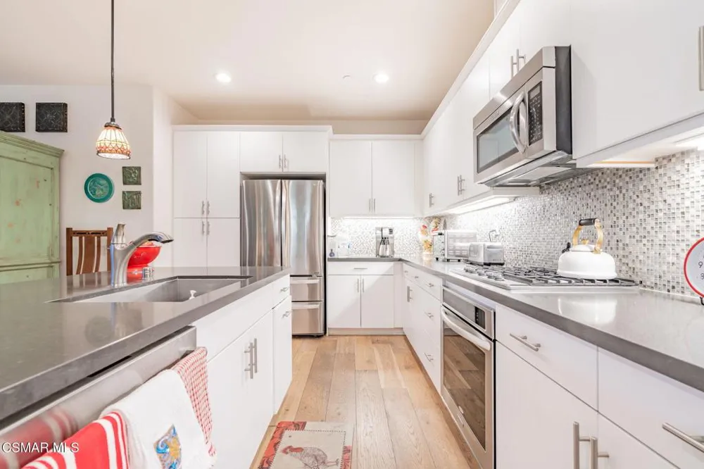 4791 Beachwood Court Moorpark, CA 93021