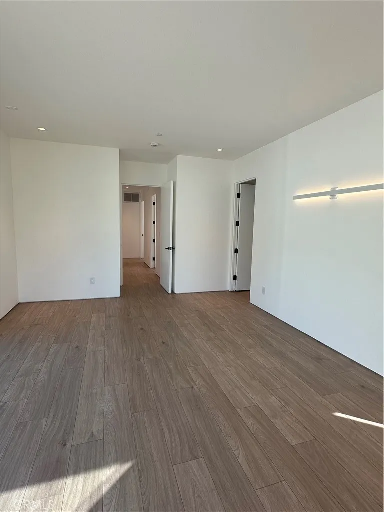 3279 Laurice Avenue Altadena, CA 91001