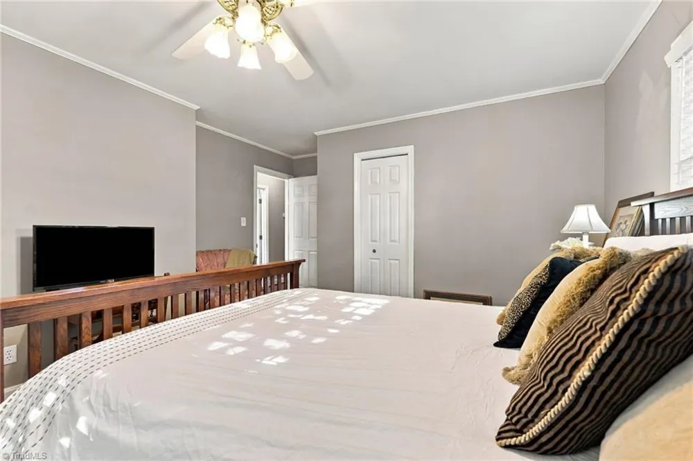 1810 W Front Street Burlington, NC 27215