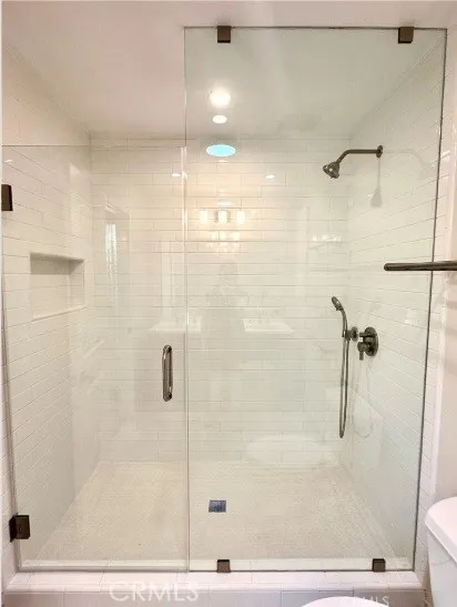 17223 Kingsbury Street Granada Hills, CA 91344