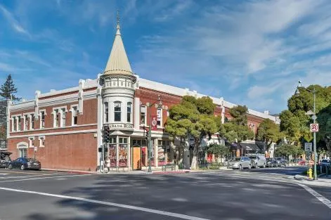 600 Pennsylvania Avenue #10 Los Gatos, CA 95030