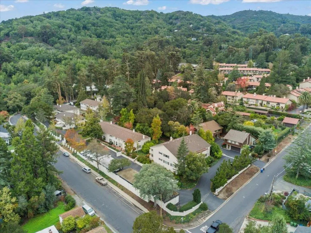 600 Pennsylvania Avenue #10 Los Gatos, CA 95030