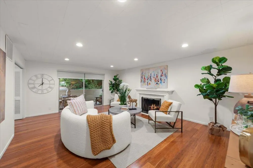 600 Pennsylvania Avenue #10 Los Gatos, CA 95030