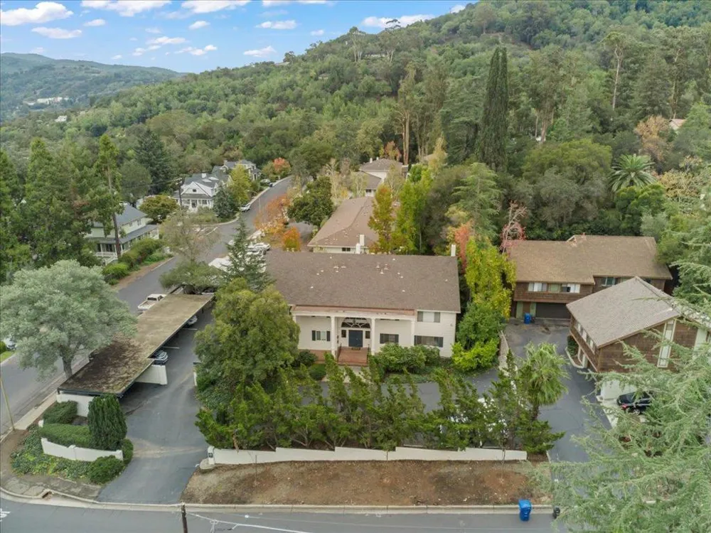 600 Pennsylvania Avenue #10 Los Gatos, CA 95030