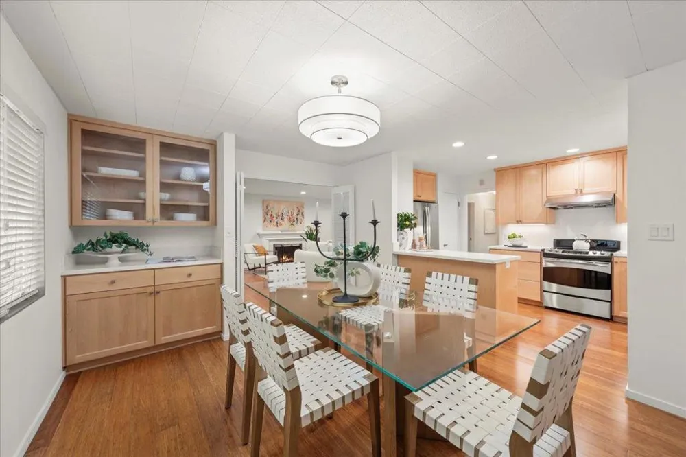 600 Pennsylvania Avenue #10 Los Gatos, CA 95030