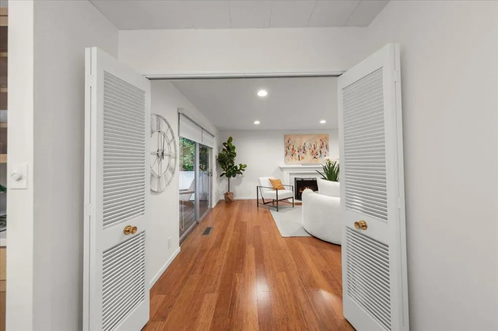 600 Pennsylvania Avenue #10 Los Gatos, CA 95030