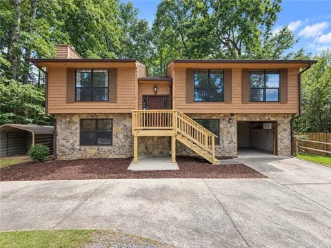 3893 Nowlin Road NW