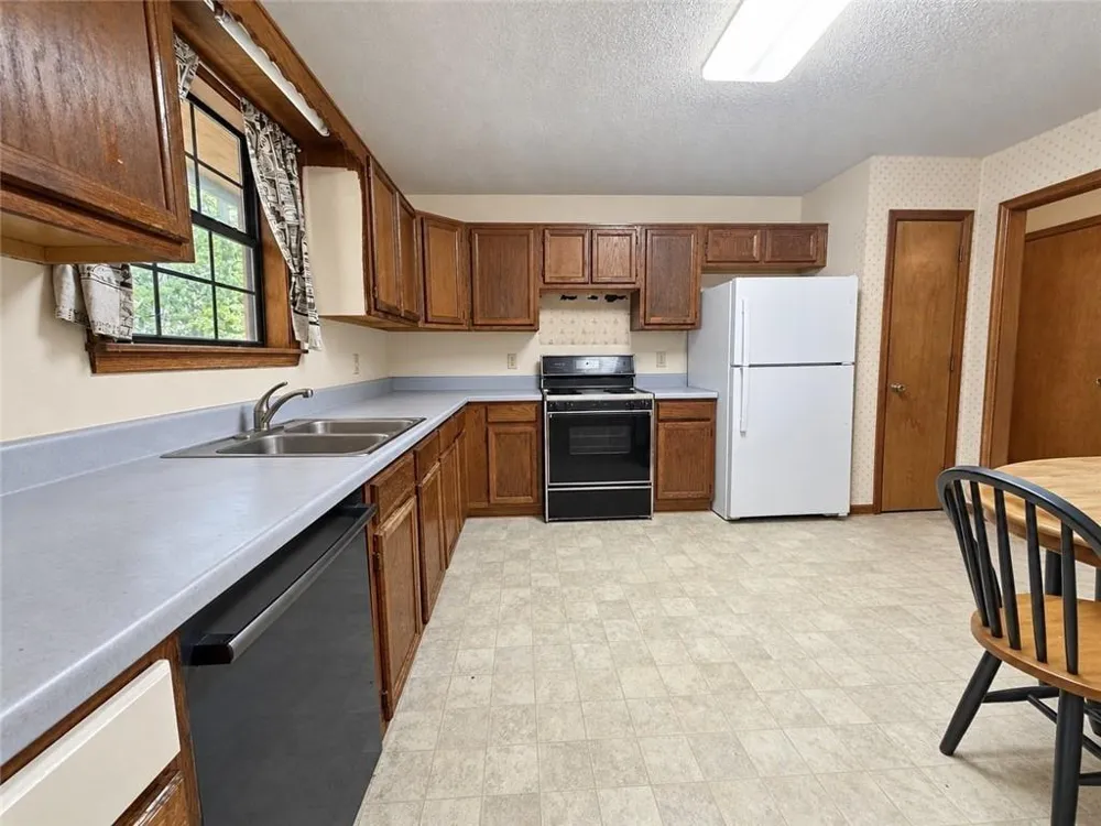 3893 Nowlin Road NW Kennesaw, GA 30144