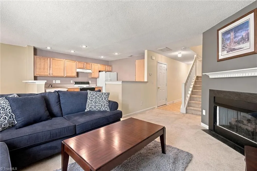 5038 Bartholomews Lane Greensboro, NC 27407