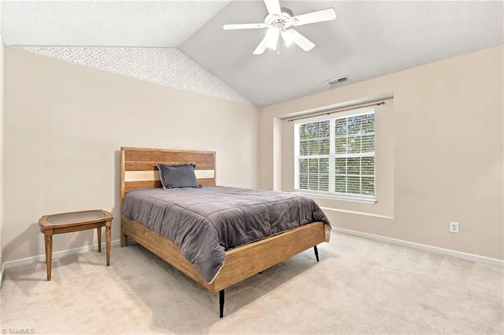 5038 Bartholomews Lane Greensboro, NC 27407