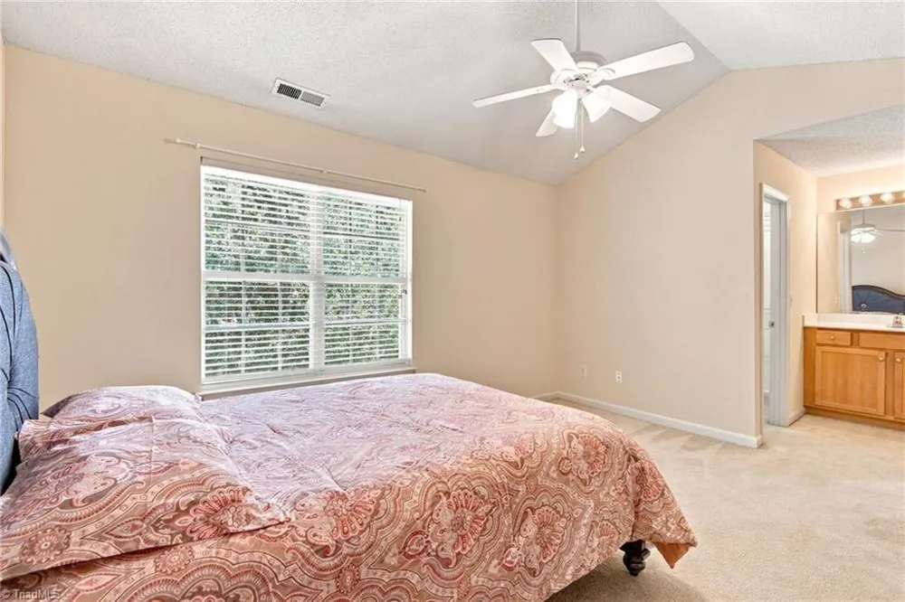 5038 Bartholomews Lane Greensboro, NC 27407