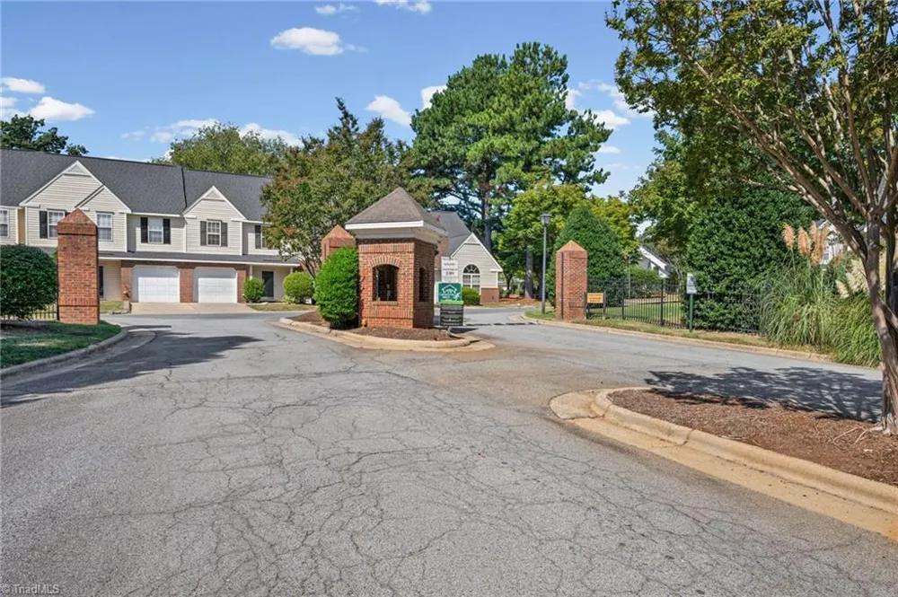5038 Bartholomews Lane Greensboro, NC 27407