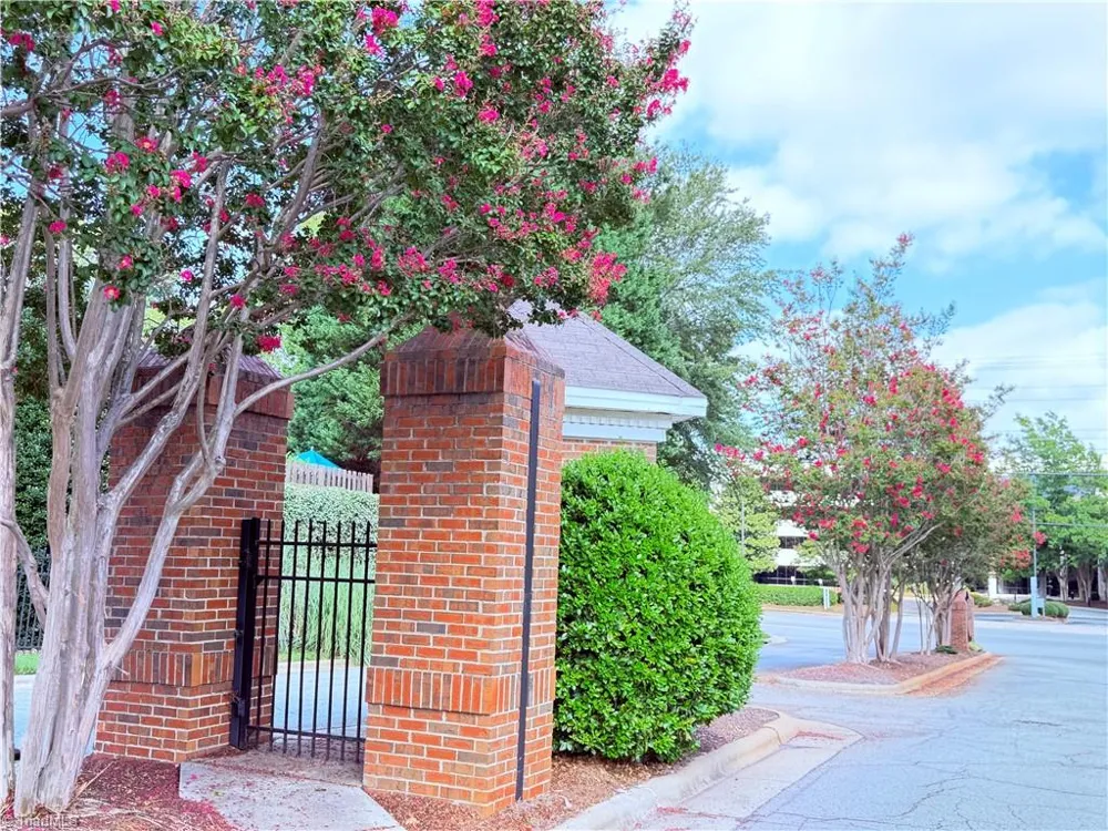 5038 Bartholomews Lane Greensboro, NC 27407