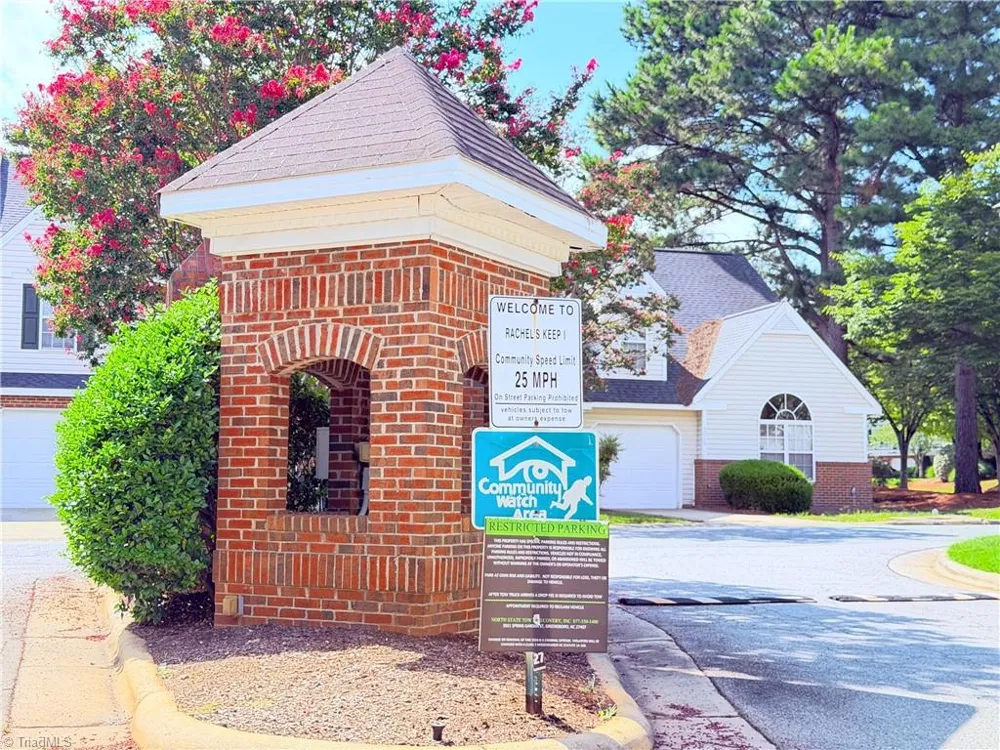 5038 Bartholomews Lane Greensboro, NC 27407