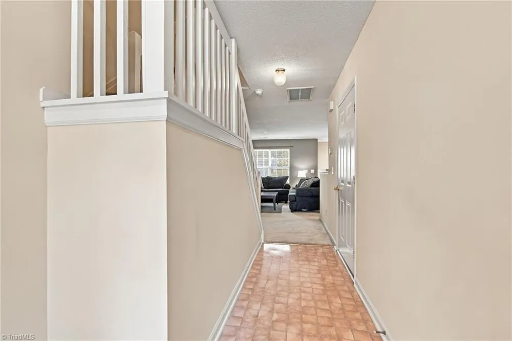 5038 Bartholomews Lane Greensboro, NC 27407