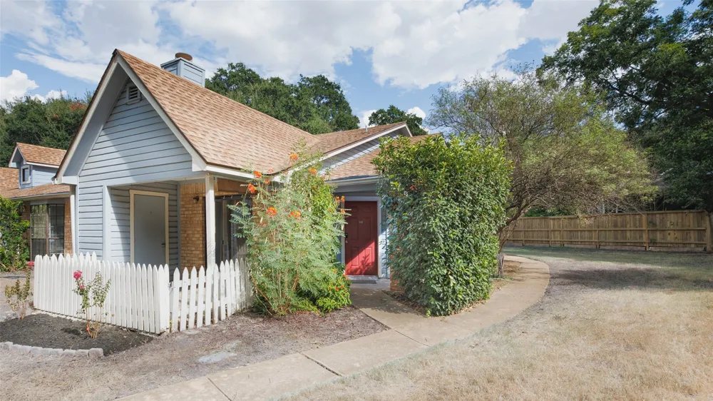 1601 Faro Drive #1502 Austin, TX 78741
