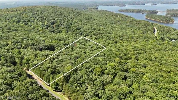 686 Palisade Trail Denton, NC 27239