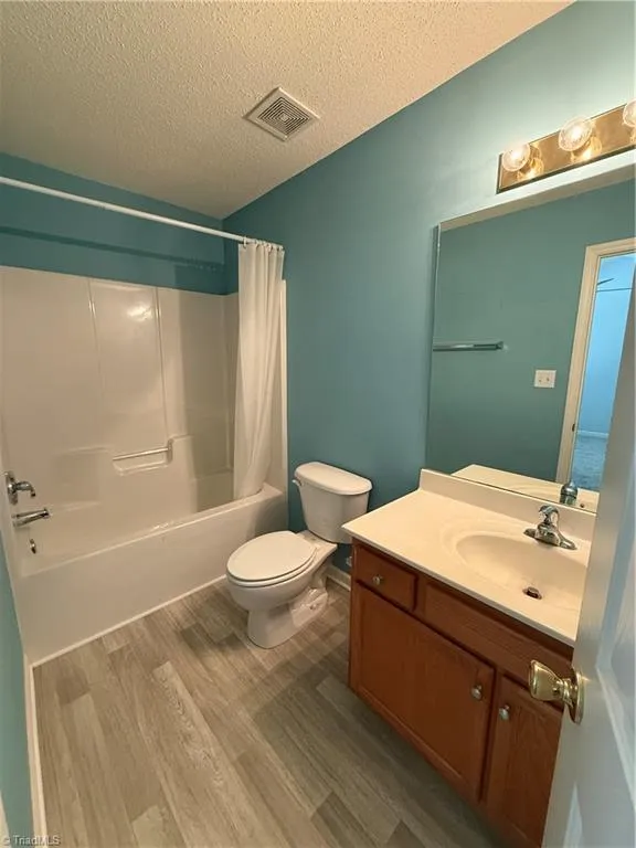1106 Parsons Place Greensboro, NC 27410