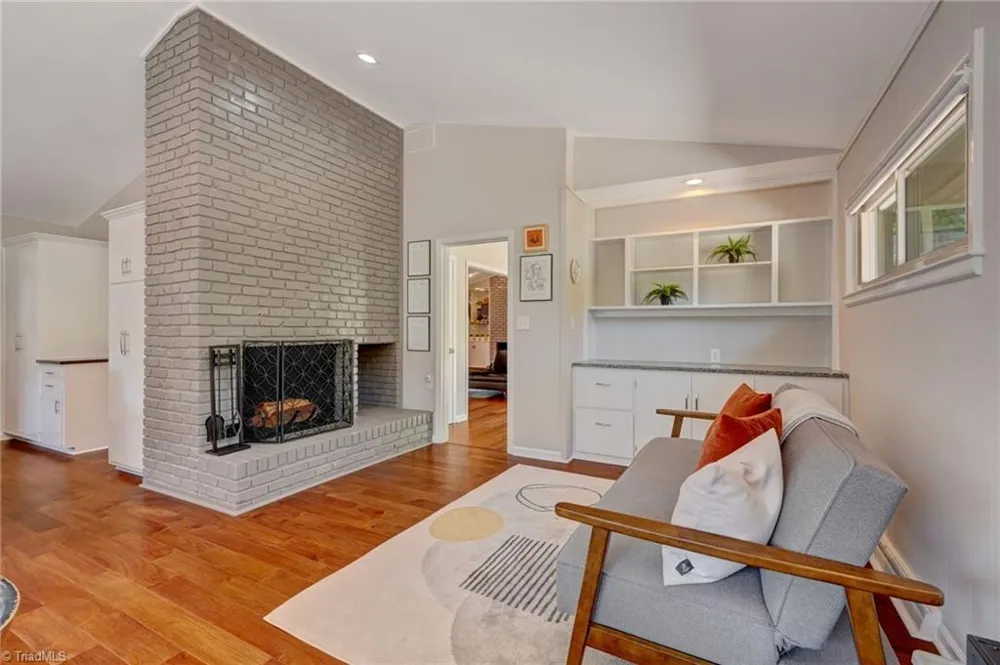 105 Falkener Drive Greensboro, NC 27410