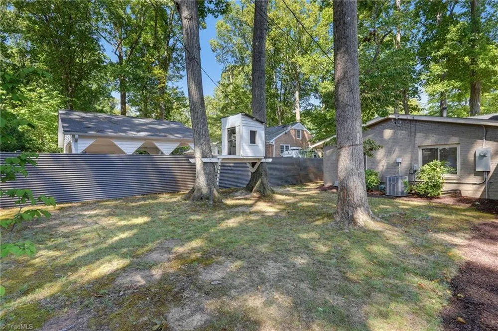 105 Falkener Drive Greensboro, NC 27410