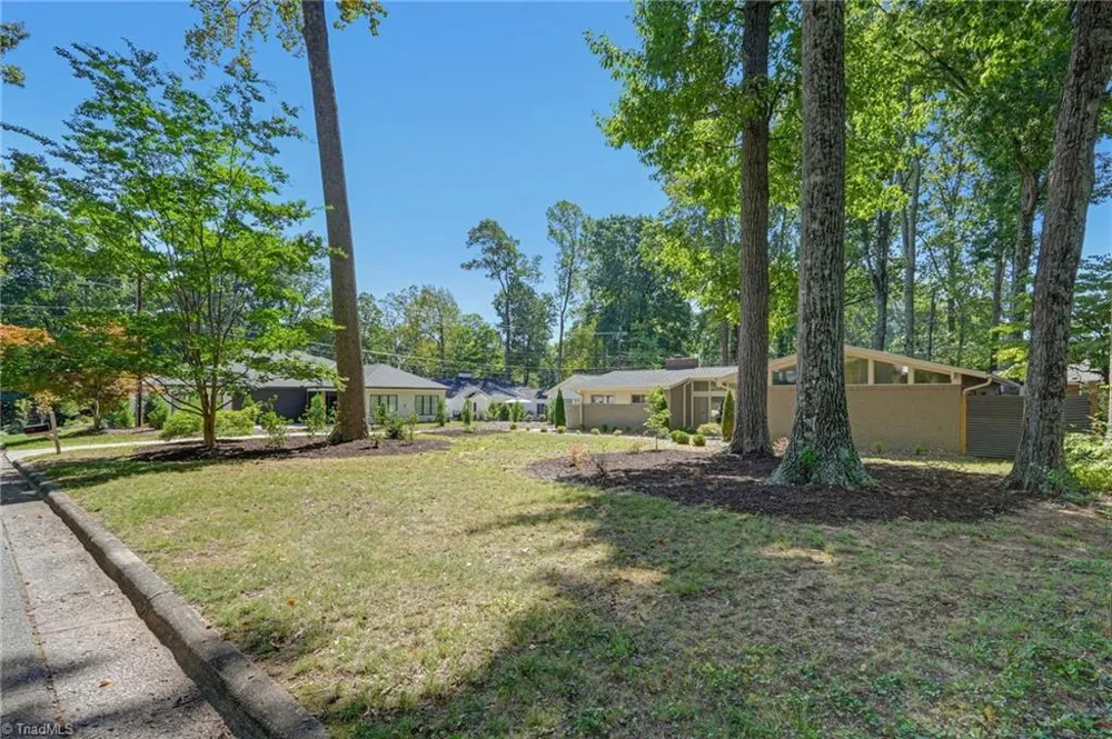 105 Falkener Drive Greensboro, NC 27410